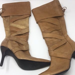 Bakers 4” tan leather high heel boots
